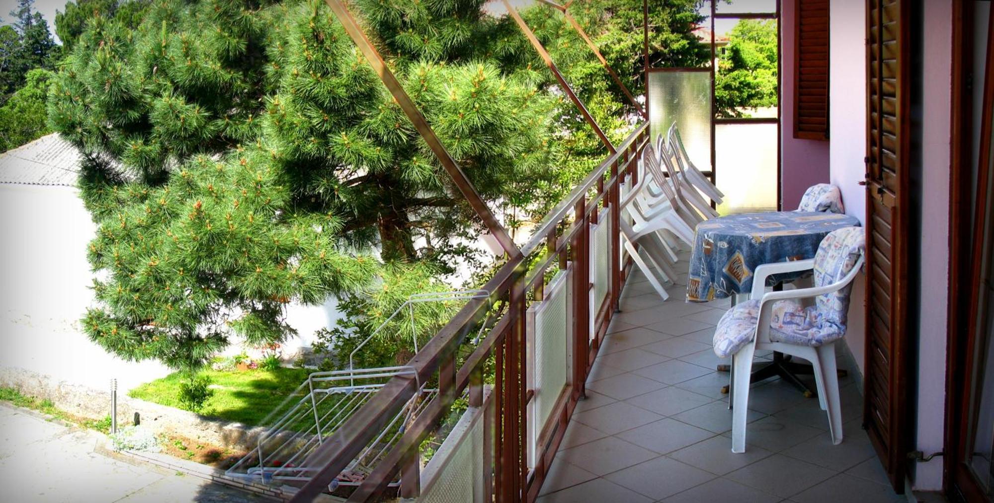 Apartments And Rooms Mare-Monti Starigrad Paklenica Bilik gambar